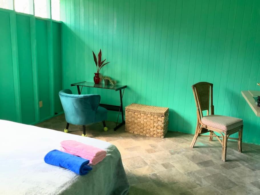 Simple Rustic Studio Deluxe Bed In Tropical Fruits Garden Ξενοδοχείο Mountain View Εξωτερικό φωτογραφία